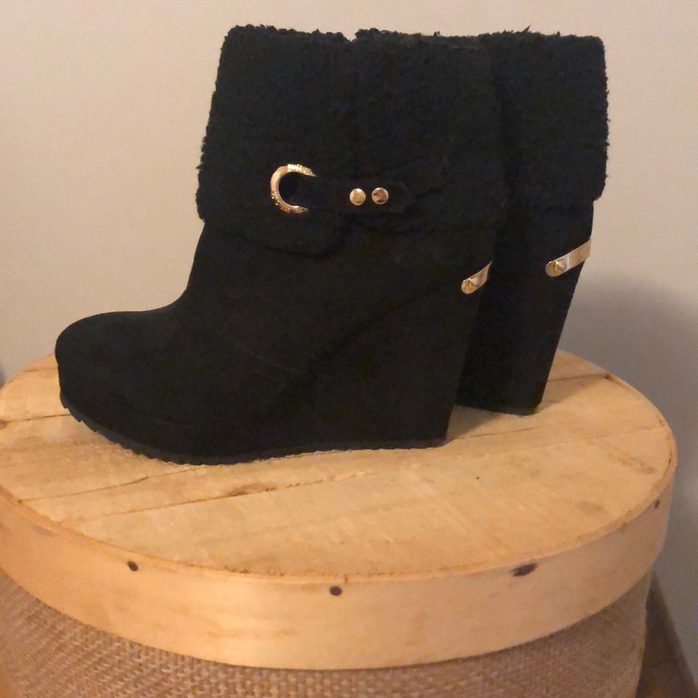 Juicy Couture black wedge booties Size 7M